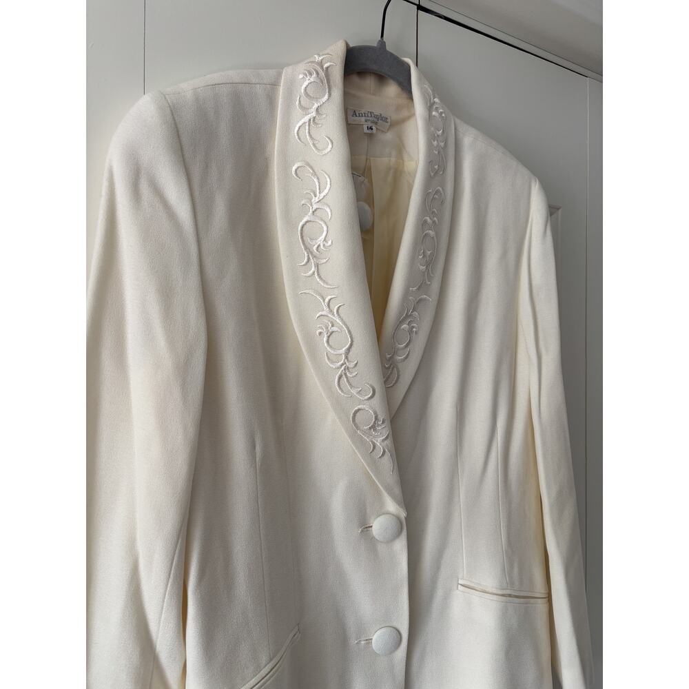 Ann Taylor Studio Ivory Embroidered Wool Blazer 14 - Picture 4 of 10